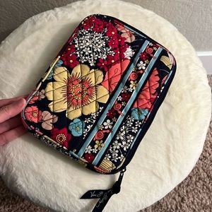 Vera Bradley case/pouch